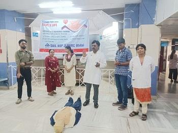 जवाहरलाल नेहरू चिकित्सालय में ‘सेव ए लाइफ’ पहल के अंतर्गत नागरिकों को दिया गया ‘हैंड्स-ओनली सीपीसीआर’ प्रशिक्षण...