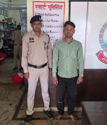 नारधा-सेमरिया तिराहे पर गांजा बेच रहा था युवक, दुर्ग पुलिस ने दबोचा; 2.84 किलो गांजा और नकदी बरामद...