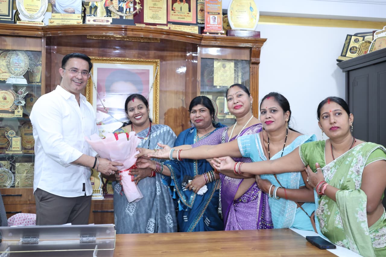 शहर के युवा समाजसेवी भाई इंद्रजीत सिंह छोटू के चाइना दौरे से लौटने पर भव्य स्वागत...