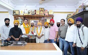 शहर के युवा समाजसेवी भाई इंद्रजीत सिंह छोटू के चाइना दौरे से लौटने पर भव्य स्वागत... 11 शहर के युवा समाजसेवी भाई इंद्रजीत सिंह छोटू के चाइना दौरे से लौटने पर भव्य स्वागत...