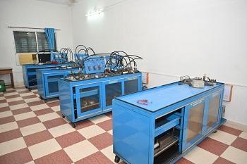 उन्नत विद्युत प्रयोगशाला में फर्स्ट पायलट प्रशिक्षण कार्यक्रम का सफल आयोजन... 1 उन्नत विद्युत प्रयोगशाला में फर्स्ट पायलट प्रशिक्षण कार्यक्रम का सफल आयोजन...