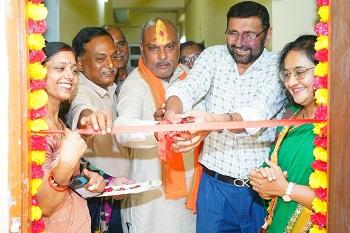 तालपुरी बी ब्लॉक में वरिष्ठ नागरिकों के लिए अतिरिक्त कक्ष का लोकार्पण...