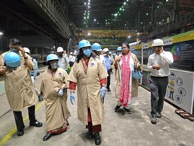 वाणिज्य संबंधी विभागीय संसदीय स्थायी समिति के सदस्यों ने भिलाई इस्पात संयंत्र का किया संक्षिप्त दौरा... 1 वाणिज्य संबंधी विभागीय संसदीय स्थायी समिति के सदस्यों ने भिलाई इस्पात संयंत्र का किया संक्षिप्त दौरा...