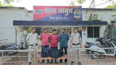 अवैध शराब बिक्री एवं शराब दुकान से कमीशन पर शराब उपलब्ध कराने वाले तीन आरोपी गिरफ्तार... 10 अवैध शराब बिक्री एवं शराब दुकान से कमीशन पर शराब उपलब्ध कराने वाले तीन आरोपी गिरफ्तार...
