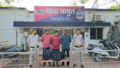 अवैध शराब बिक्री एवं शराब दुकान से कमीशन पर शराब उपलब्ध कराने वाले तीन आरोपी गिरफ्तार... 1 अवैध शराब बिक्री एवं शराब दुकान से कमीशन पर शराब उपलब्ध कराने वाले तीन आरोपी गिरफ्तार...