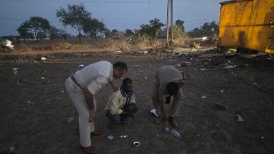 अड्डेबाजी एवं सार्वजनिक स्थानों पर शराब सेवन करने वालों के विरुद्ध दुर्ग पुलिस का विशेष अभियान, 90 प्रकरणों में कार्रवाई