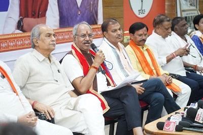 मोदी सरकार के 12 वर्ष सेवा, सुशासन और गरीब कल्याण के स्वर्णिम अध्याय — विश्वास, विकास और जनकल्याण की नई गाथा: बृजमोहन अग्रवाल