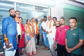 विधायक ललित चंद्राकर ने रिसाली आज़ाद मार्केट में किया सघन जनसंपर्क...