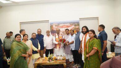लोकसभा अध्यक्ष ओम बिरला का रायपुर में भव्य स्वागत; सांसद बृजमोहन अग्रवाल ने आयोजित की 'हाई टी'