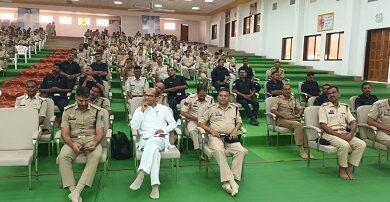 आनंद सरोवर बघेरा में पुलिस अधिकारियों एवं कर्मचारियों हेतु विशेष मेडिटेशन कार्यक्रम आयोजित, 250 जवानों ने तनाव प्रबंधन एवं मानसिक स्वास्थ्य संवर्धन का लिया प्रशिक्षण