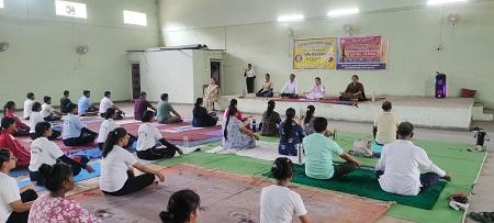 12वें अंतर्राष्ट्रीय योग दिवस कार्यक्रम प्रतिवेदन 1 12वें अंतर्राष्ट्रीय योग दिवस कार्यक्रम प्रतिवेदन