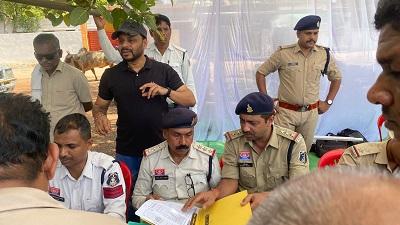 सुप्रीम कोर्ट के दिशा-निर्देशों के अनुरूप स्कूली छात्र-छात्राओं के सुरक्षित परिवहन सुनिश्चित करने हेतु विशेष जांच शिविर आयोजित किया गया