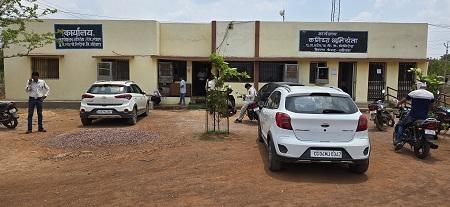 बिजली उपभोक्ताओं को बड़ी राहत: अब अहिवारा में ही संचालित होगा संभागीय कार्यालय... 1 बिजली उपभोक्ताओं को बड़ी राहत: अब अहिवारा में ही संचालित होगा संभागीय कार्यालय...