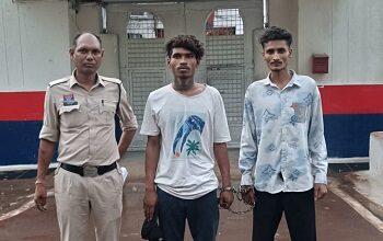धमधा नाका मंडी क्षेत्र में धारदार हथियार लहराकर आम लोगों को भयभीत करने वाले दो आरोपी गिरफ्तार... 9 धमधा नाका मंडी क्षेत्र में धारदार हथियार लहराकर आम लोगों को भयभीत करने वाले दो आरोपी गिरफ्तार...