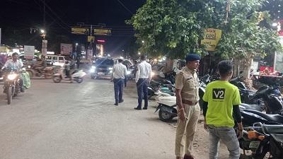 यातायात पुलिस दुर्ग का नो पार्किंग अभियान जारी, राष्ट्रीय राजमार्ग एवं शहर के व्यस्त क्षेत्रों में 107 वाहनों पर की गई कार्यवाही
