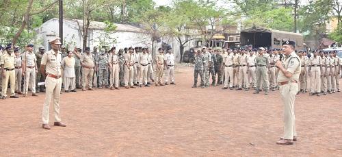 मोहर्रम पर्व को शांतिपूर्ण एवं सौहार्दपूर्ण वातावरण में संपन्न कराने दुर्ग पुलिस की व्यापक सुरक्षा व्यवस्था
