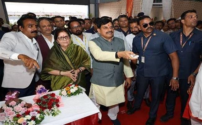 पीथमपुर क्षेत्र औद्योगिक शक्ति का एक महत्वपूर्ण केंद्र है: मुख्यमंत्री डॉ. यादव मुख्यमंत्री डॉ. यादव ने पीथमपुर में किसान सिंचाई की चौथी विनिर्माण इकाई का उद्घाटन किया 1 पीथमपुर क्षेत्र औद्योगिक शक्ति का एक महत्वपूर्ण केंद्र है: मुख्यमंत्री डॉ. यादव मुख्यमंत्री डॉ. यादव ने पीथमपुर में किसान सिंचाई की चौथी विनिर्माण इकाई का उद्घाटन किया