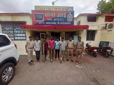 10 घंटे के भीतर तीन चोरी के प्रकरणों का सफल खुलासा, 05 आरोपी गिरफ्तार...