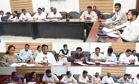 राजस्व प्रकरणों का निराकरण समय-सीमा में करने के दिए निर्देश...