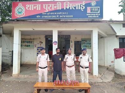 अवैध शराब बिक्री पर दुर्ग पुलिस की लगातार कार्यवाही जारी, आरोपी गिरफ्तार, 30 पौवा देशी मसाला शराब जप्त... 1 अवैध शराब बिक्री पर दुर्ग पुलिस की लगातार कार्यवाही जारी, आरोपी गिरफ्तार, 30 पौवा देशी मसाला शराब जप्त...