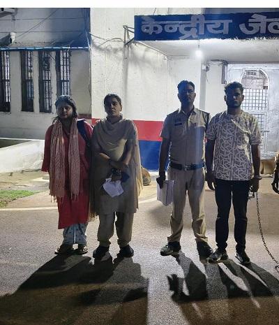 मालिक के घर में विश्वास का दुरुपयोग कर चोरी करने वाली नौकरानी एवं उसके प्रेमी को गिरफ्तार, चोरी की नगदी एवं मोबाइल बरामद...