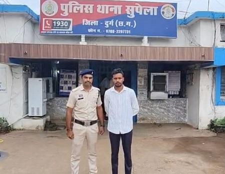आईपीएल सट्टा एवं म्युल अकाउंट गिरोह पर सुपेला पुलिस की एक और बड़ी कार्यवाही, बैंक खाते बेचने वाला आरोपी गिरफ्तार 1 आईपीएल सट्टा एवं म्युल अकाउंट गिरोह पर सुपेला पुलिस की एक और बड़ी कार्यवाही, बैंक खाते बेचने वाला आरोपी गिरफ्तार