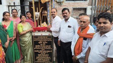 नगर निगम दुर्ग में चार कर्मचारियों को मिली पदोन्नति, सहायक ग्रेड-03 से सहायक ग्रेड-02 के पद पर हुआ प्रमोशन... 1 नगर निगम दुर्ग में चार कर्मचारियों को मिली पदोन्नति, सहायक ग्रेड-03 से सहायक ग्रेड-02 के पद पर हुआ प्रमोशन...