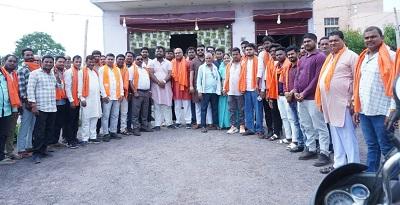 विधायक ललित चंद्राकर अंजोरा और अंडा निकुम मंडल युवा मोर्चा की बैठक में हुए शामिल...