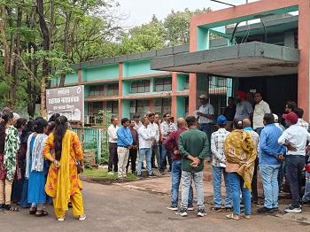 डेंगू प्रतिरक्षण अभियान हेतु 81 अभ्यर्थियों को दिया गया प्रशिक्षण, सोमवार से भिलाई टाउनशिप में सघन अभियान होगा प्रारंभ... 1 डेंगू प्रतिरक्षण अभियान हेतु 81 अभ्यर्थियों को दिया गया प्रशिक्षण, सोमवार से भिलाई टाउनशिप में सघन अभियान होगा प्रारंभ...