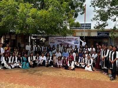 विश्व जनसंख्या दिवस पर भिलाई में जागरूकता अभियान, नर्सिंग छात्रों ने नुक्कड़ नाटक से दिया संदेश...