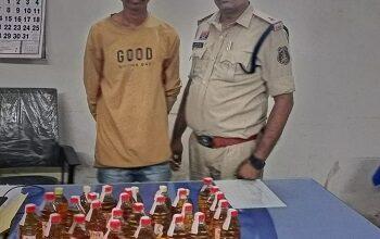 अक्षय पात्र सेक्टर-06 के सामने अवैध गांजा बिक्री की तैयारी कर रहे अपचारी बालक से 2.210 किलोग्राम गांजा एवं स्कूटी जप्त 7 अक्षय पात्र सेक्टर-06 के सामने अवैध गांजा बिक्री की तैयारी कर रहे अपचारी बालक से 2.210 किलोग्राम गांजा एवं स्कूटी जप्त