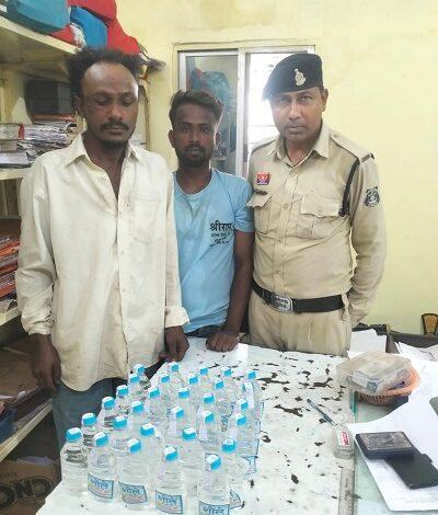 अवैध शराब के विरुद्ध दुर्ग पुलिस की प्रभावी कार्रवाई लगातार जारी, अवैध शराब बिक्री करने वाले दो आरोपी गिरफ्तार 1 अवैध शराब के विरुद्ध दुर्ग पुलिस की प्रभावी कार्रवाई लगातार जारी, अवैध शराब बिक्री करने वाले दो आरोपी गिरफ्तार