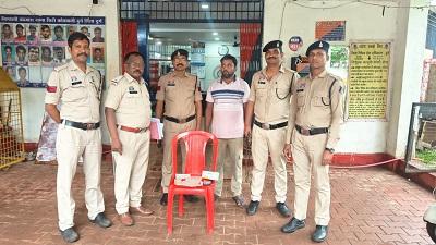 नदी रोड क्षेत्र में नशीली दवाइयों की अवैध बिक्री पर सिटी कोतवाली पुलिस की कार्रवाई, 600 नग नशीली टेबलेट सहित एक आरोपी गिरफ्तार