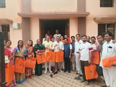 17 अगस्त को टोलाघाट में होने वाली कांवर यात्रा महोत्सव हेतु कुम्हारी में बैठक संपन्न... 1 17 अगस्त को टोलाघाट में होने वाली कांवर यात्रा महोत्सव हेतु कुम्हारी में बैठक संपन्न...