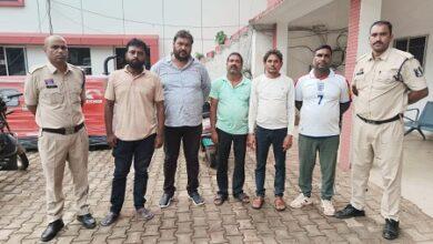 जमीन के हिसाब-किताब के विवाद में जानलेवा हमला करने वाले 05 आरोपी 24 घंटे के भीतर गिरफ्तार... 10 जमीन के हिसाब-किताब के विवाद में जानलेवा हमला करने वाले 05 आरोपी 24 घंटे के भीतर गिरफ्तार...