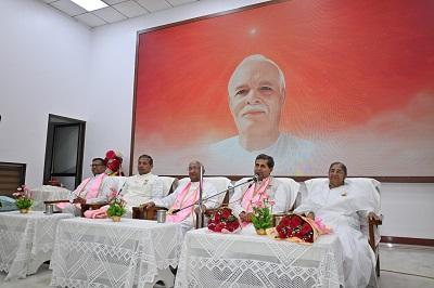 आबू राज पर्वत,पानीपत,दिल्ली से आए ब्रह्माकुमारो ने तनाव मुक्त खुशनुमा जीवन जीने की बताई विधि...
