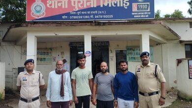 सड़क किनारे खड़ी पिकअप हटाने को लेकर हुए विवाद में जैक रॉड एवं हॉकी स्टिक से मारपीट करने वाले चार आरोपी तत्काल गिरफ्तार