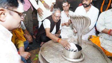 भोरमदेव में गूंजा हर-हर महादेव, बृजमोहन अग्रवाल ने किया बाबा का रुद्राभिषेक...