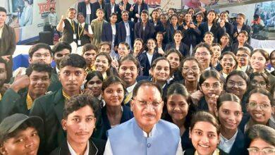 शिक्षा से विकसित छत्तीसगढ़ तक: मुख्यमंत्री श्री साय ने नीट क्वालीफाई विद्यार्थियों के साथ साझा किया भविष्य का रोडमैप