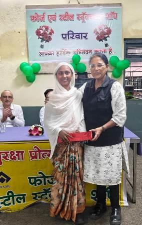 फोर्ज-एसएस शॉप में सुरक्षा पर जोर, कर्मचारियों ने लिया ‘शून्य दुर्घटना’ का संकल्प 9 फोर्ज-एसएस शॉप में सुरक्षा पर जोर, कर्मचारियों ने लिया ‘शून्य दुर्घटना’ का संकल्प