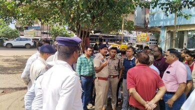सुपेला क्षेत्र में यातायात व्यवस्था सुधारने हेतु व्यापारियों के साथ बैठक आयोजित की गई...
