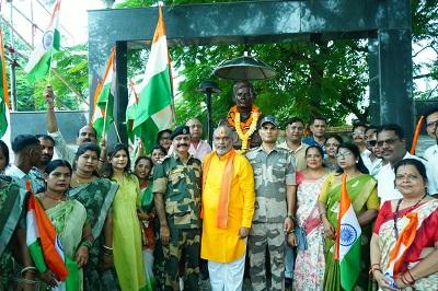 रिसाली दशहरा मैदान से निकली राष्ट्रभक्ति की विशाल तिरंगा यात्रा... 1 रिसाली दशहरा मैदान से निकली राष्ट्रभक्ति की विशाल तिरंगा यात्रा...