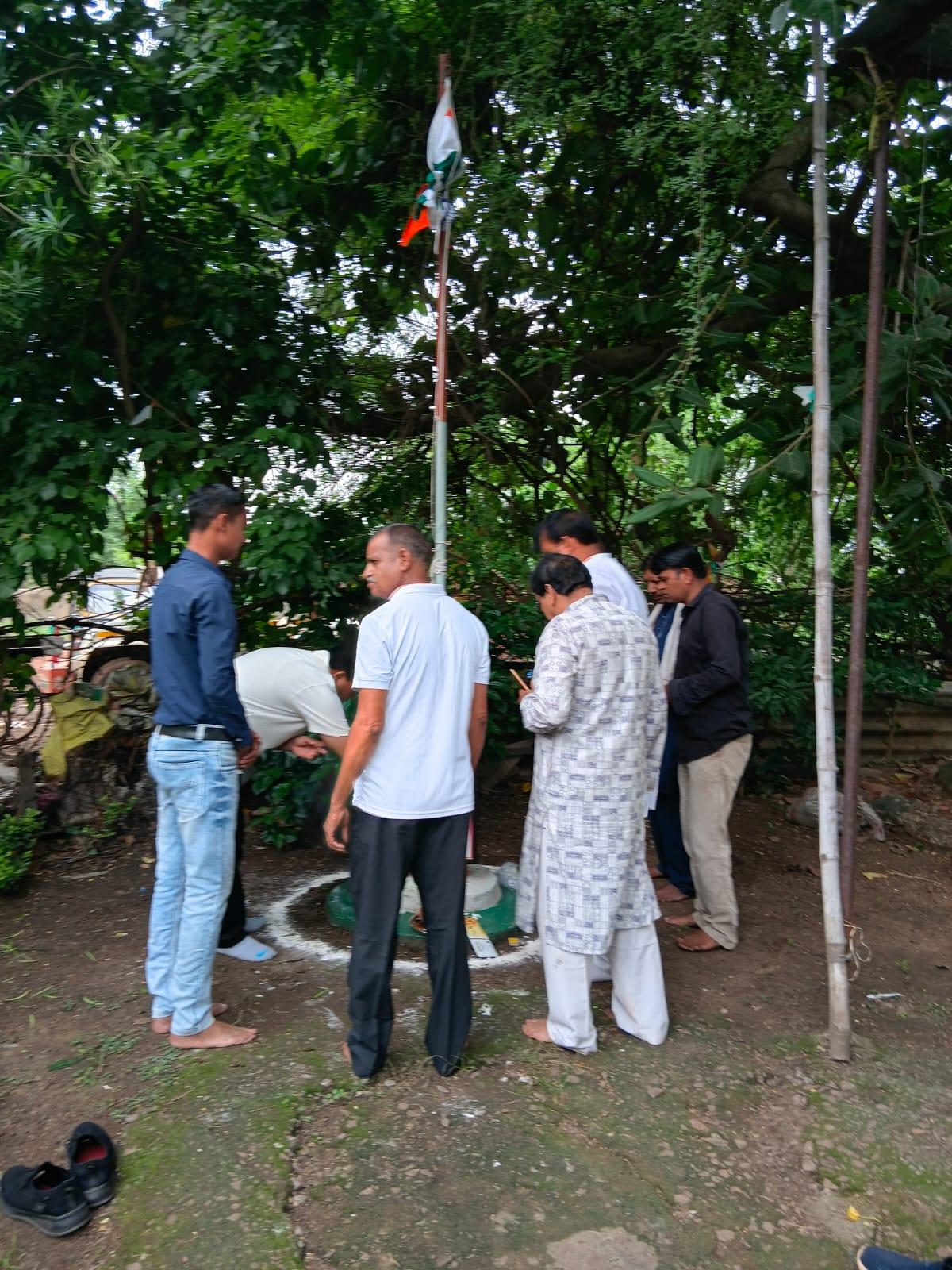 स्वतंत्रता दिवस पर तिरंगे की शान से रोशन हुआ आईएचएसडीपी आवास, जूनवानी रोड...