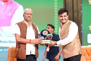 सौर ऊर्जा से बदलेगा छत्तीसगढ़ का भविष्य, खनिज संपदा के साथ स्वच्छ ऊर्जा में भी बनाएंगे पहचान: बृजमोहन अग्रवाल... 9 सौर ऊर्जा से बदलेगा छत्तीसगढ़ का भविष्य, खनिज संपदा के साथ स्वच्छ ऊर्जा में भी बनाएंगे पहचान: बृजमोहन अग्रवाल...