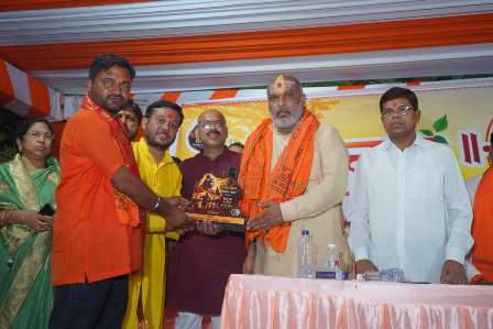 शिवनाथ कांवड़ यात्रा में शामिल हुए ललित चंद्राकर, महमरा एनिकट में की महाआरती...