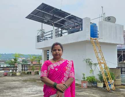 विशेष लेख : बिजली उपभोक्ता से ऊर्जा दाता बनने की ओर बढ़ते कदम... 7 विशेष लेख : बिजली उपभोक्ता से ऊर्जा दाता बनने की ओर बढ़ते कदम...