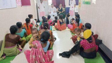 विशेष लेख : सेवा की कहानी : पोषण पुनर्वास केंद्र से लौट रही बच्चों के चेहरे की मुस्कान... 23 विशेष लेख : सेवा की कहानी : पोषण पुनर्वास केंद्र से लौट रही बच्चों के चेहरे की मुस्कान...