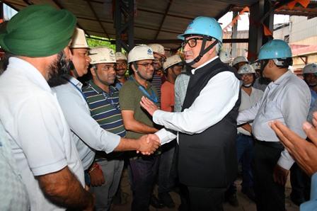 भिलाई स्टील प्लांट की प्लेट मिल और यूआरएम ने रचा नया इतिहास, लॉन्ग रेल प्रेषण में बना रिकॉर्ड... 8 भिलाई स्टील प्लांट की प्लेट मिल और यूआरएम ने रचा नया इतिहास, लॉन्ग रेल प्रेषण में बना रिकॉर्ड...