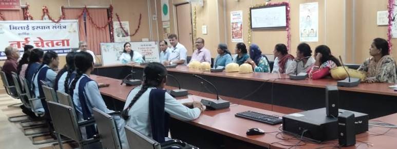 महिला श्रमिकों के अधिकारों की खुली पाठशाला, रेल मिल में ‘नई चेतना’ से बढ़ी जागरूकता...