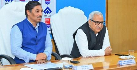 BSP में CVO सेल का दौरा, 260 मीटर लंबी रेल की रोलिंग से खनन गतिविधियों तक लिया जायजा... 10 BSP में CVO सेल का दौरा, 260 मीटर लंबी रेल की रोलिंग से खनन गतिविधियों तक लिया जायजा...